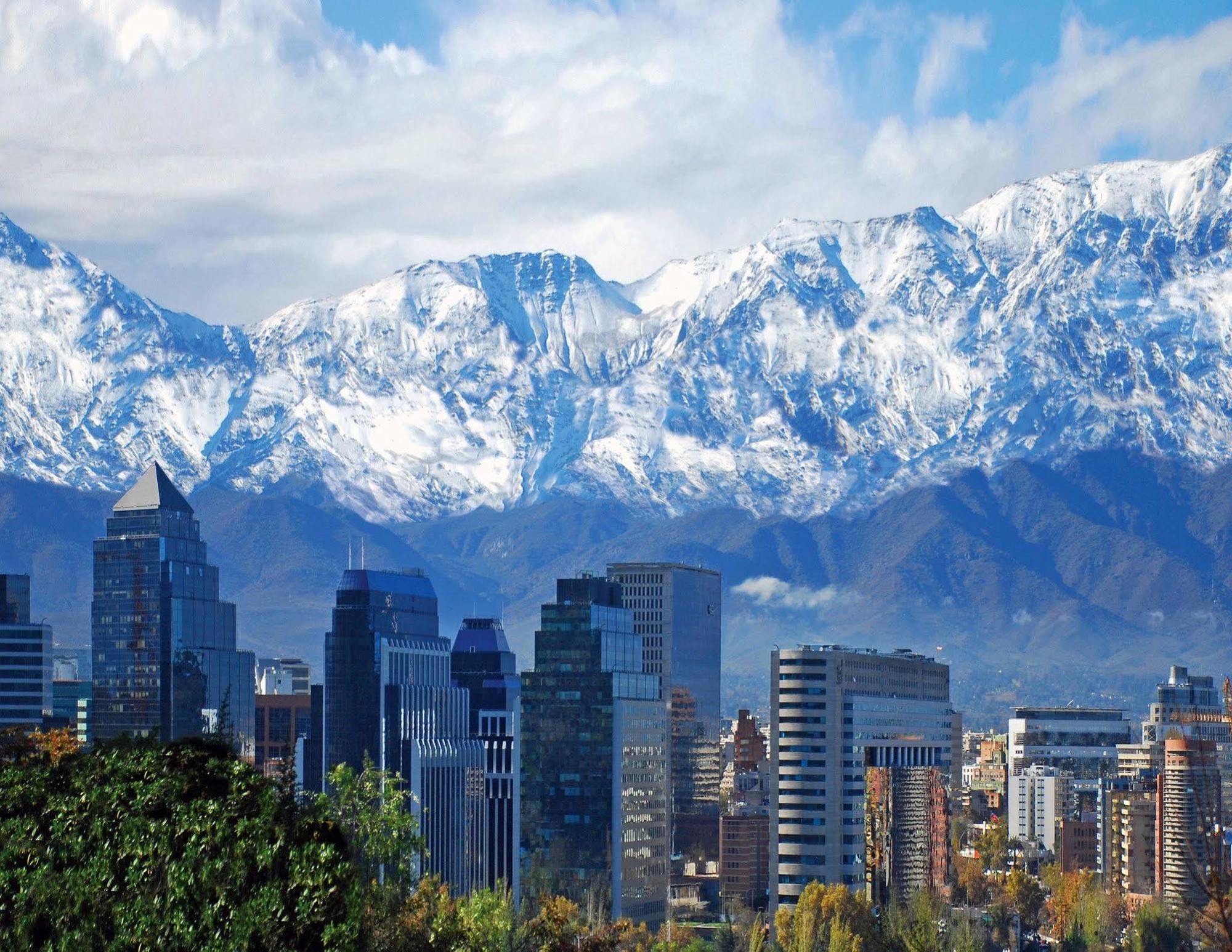San Cristobal Tower - A Luxury Collection Hotel Santiago Exterior photo